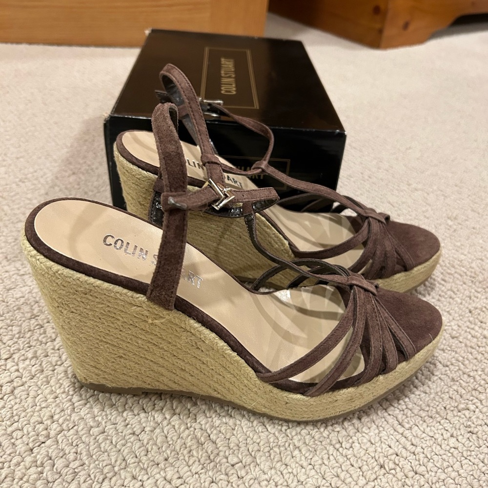 NIB Colin Stuart brown wedge sandals size 9
